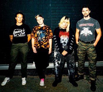 Konzert: A Deer A Horse